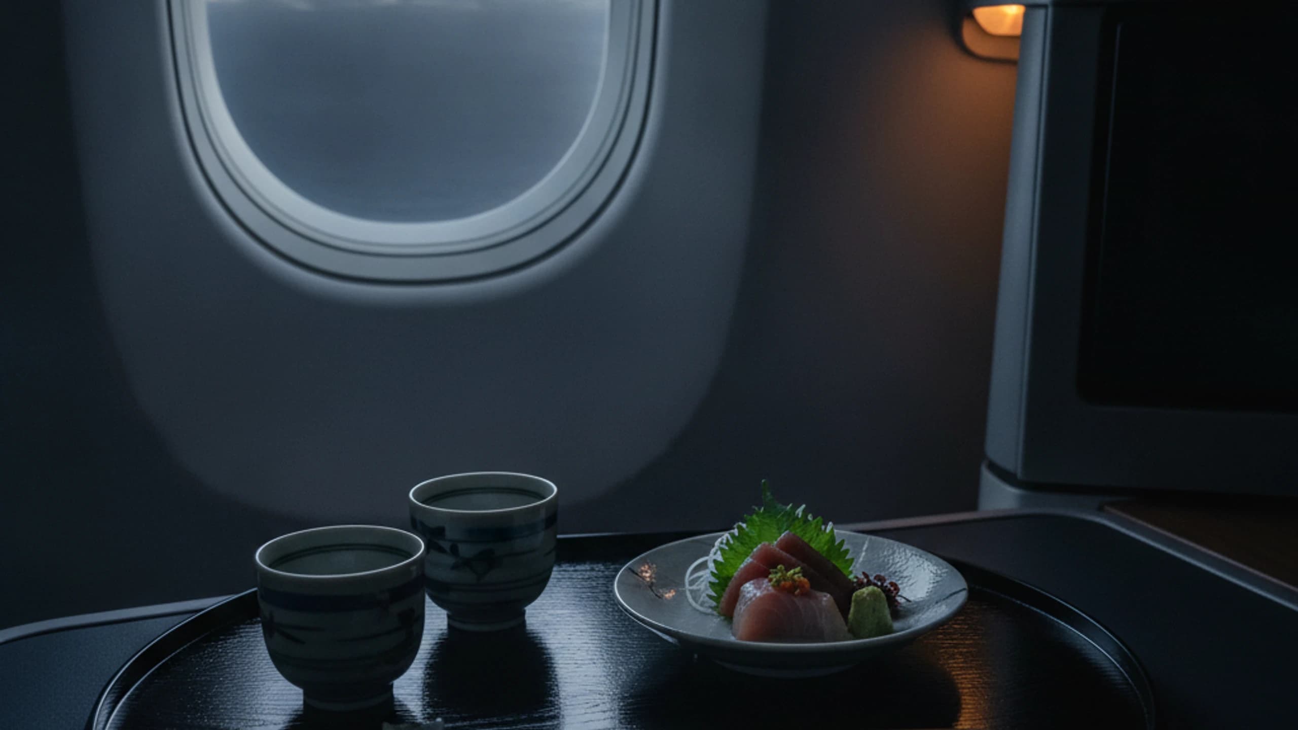 LAX to Tokyo business class: direct routes, connections, and the best seats