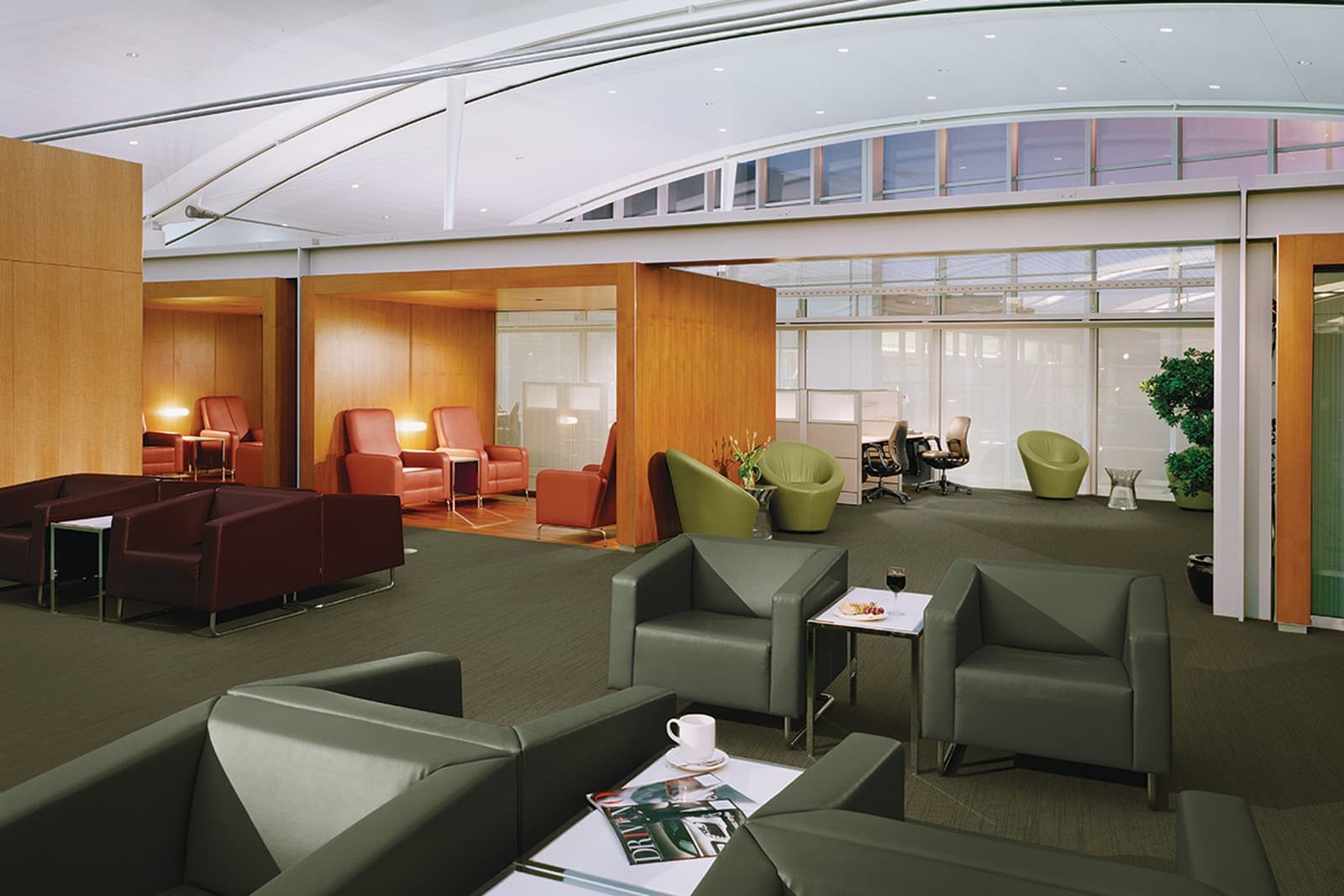 Exclusive Air Canada Maple Leaf Lounge at Toronto airport. Photo by Air Canada.