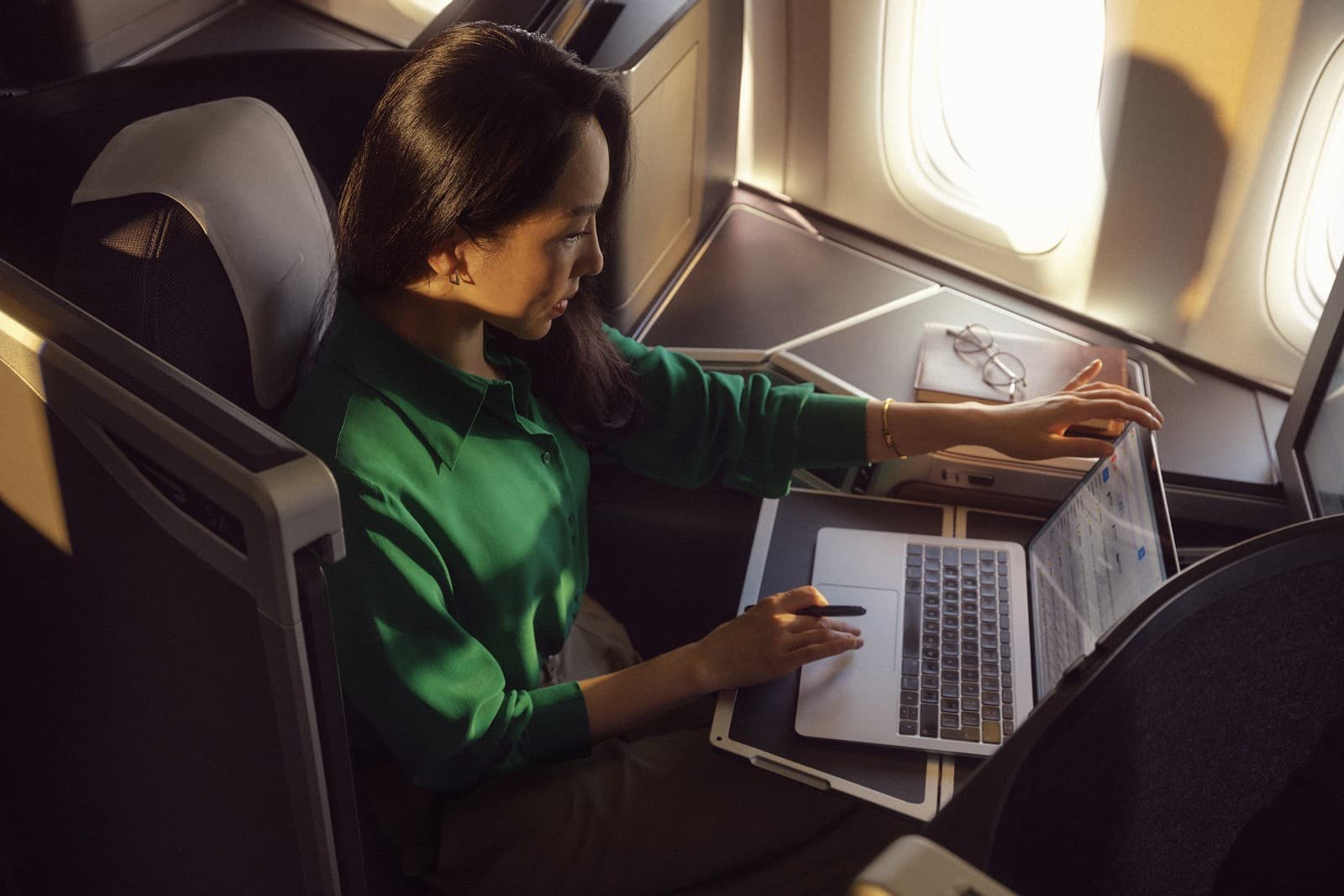 British Airways Club Suite Business Class cabin on the Boeing 777. Photo by British Airways.