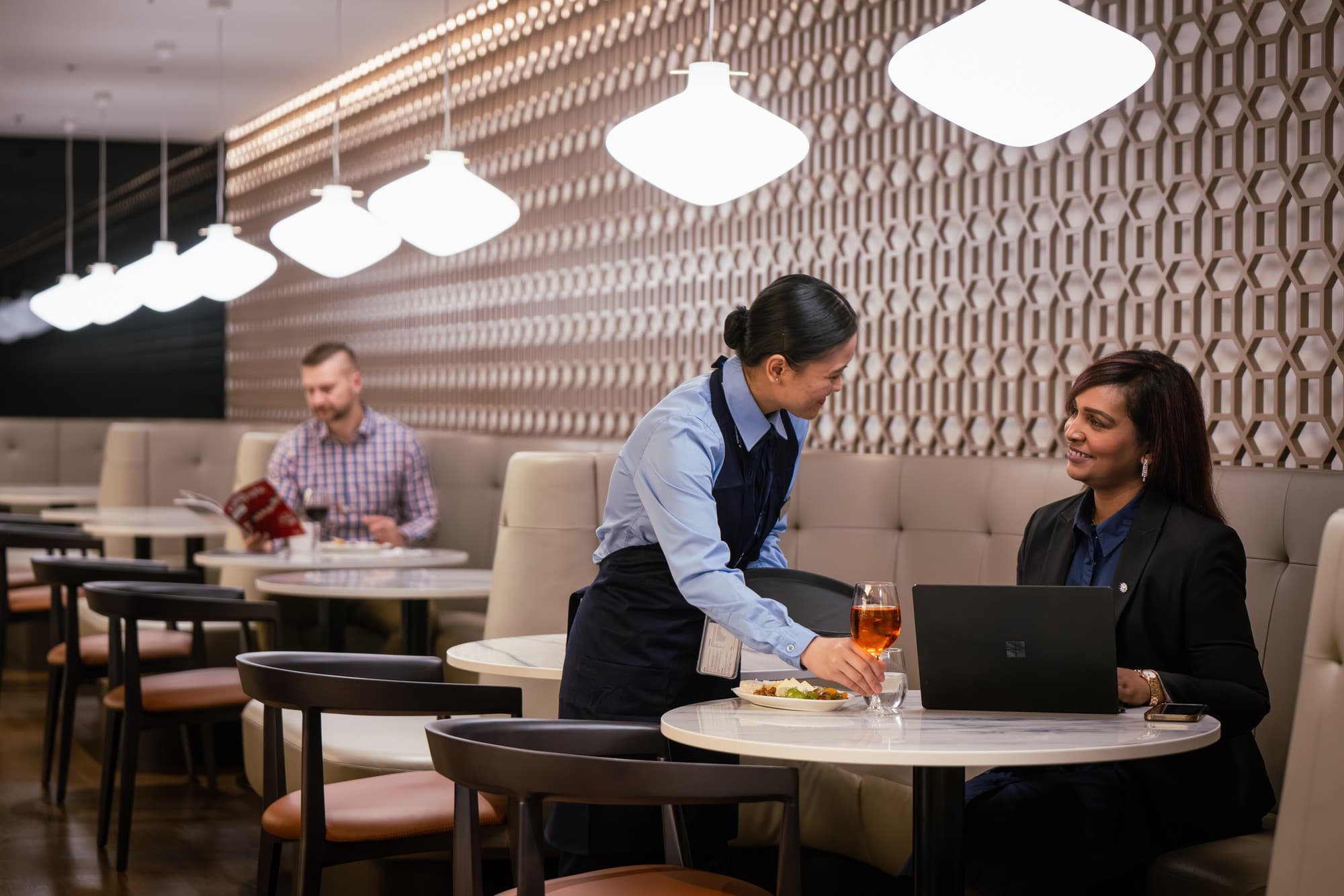 British Airways Lounge in Singapore after refresh, featuring dining service. Photo by British Airways.