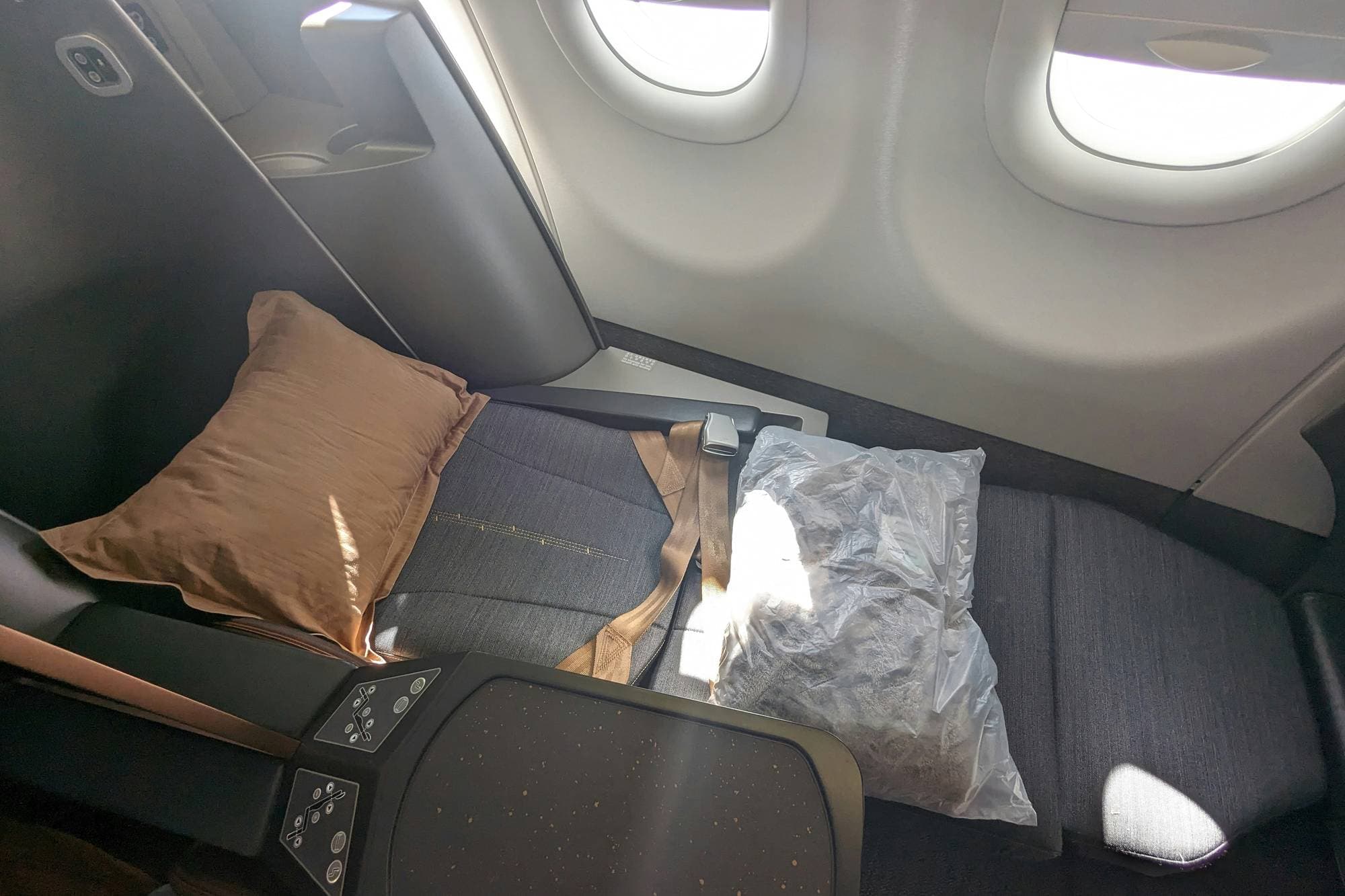 Regional business class seats on Starlux Airlines A321neo aircraft - lie-flat beds