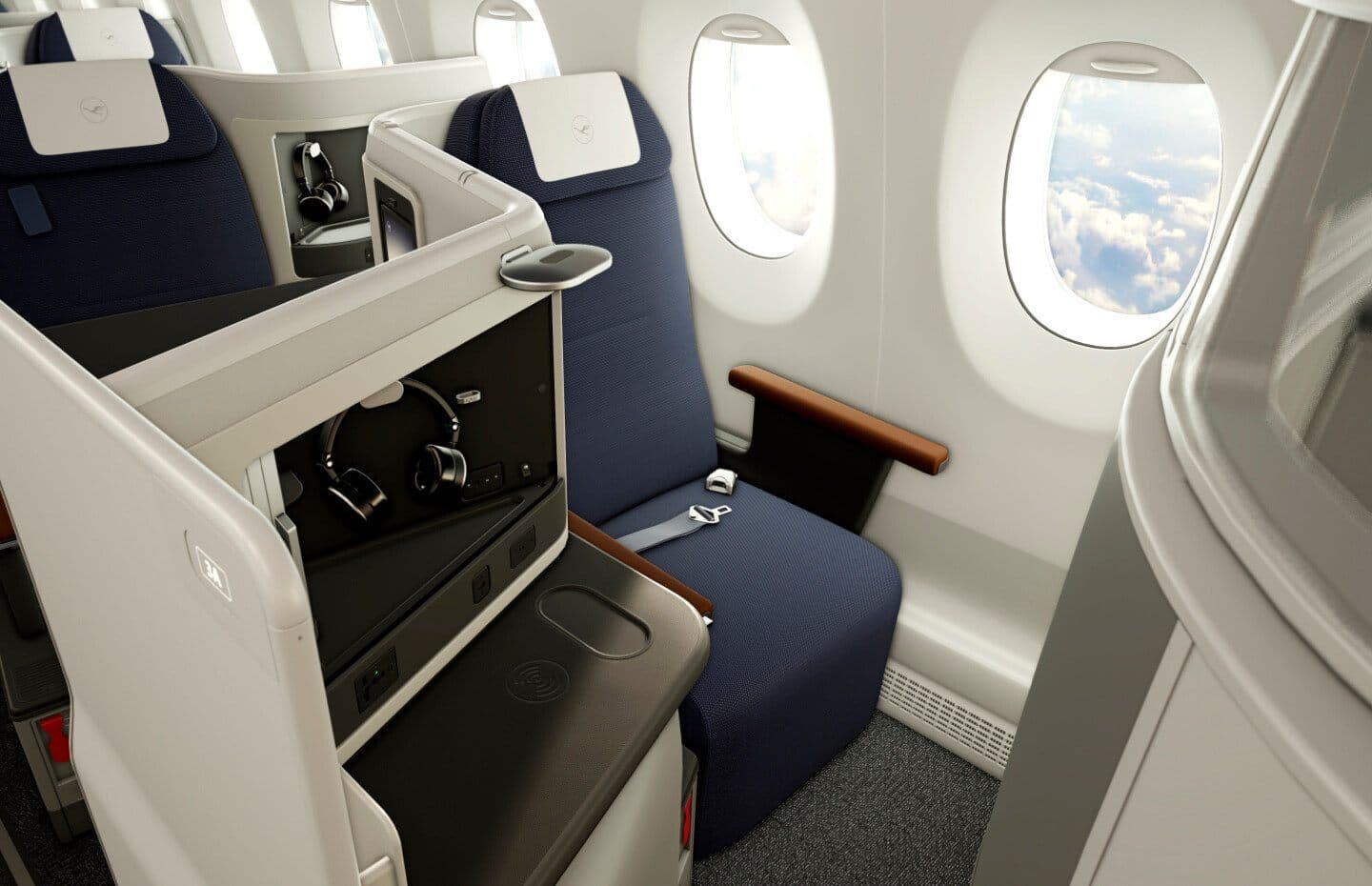 First Class Privacy Seat - Lufthansa Allegris