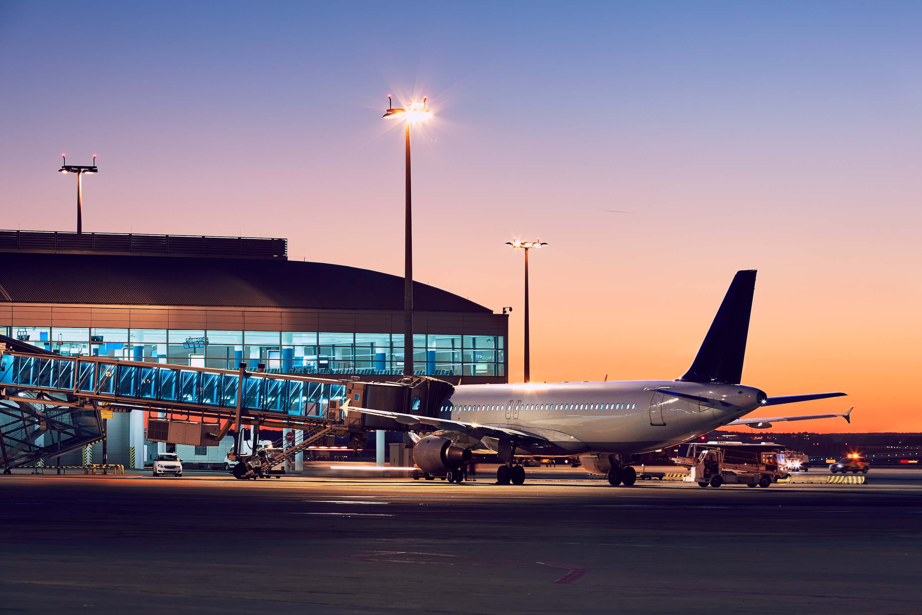 How to find the best site to book business class flights