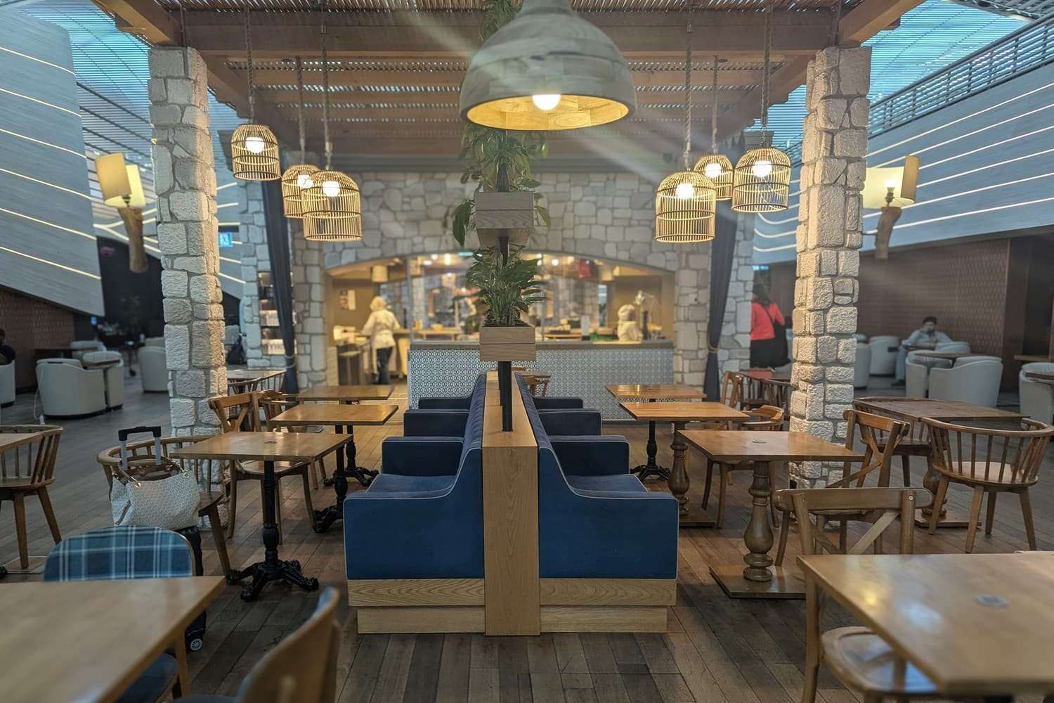 Turkish Airlines Business Lounge dining area at Istanbul Airport, offering a premium pre-flight experience for Business Class passengers. Photo by Frugal Flyer.