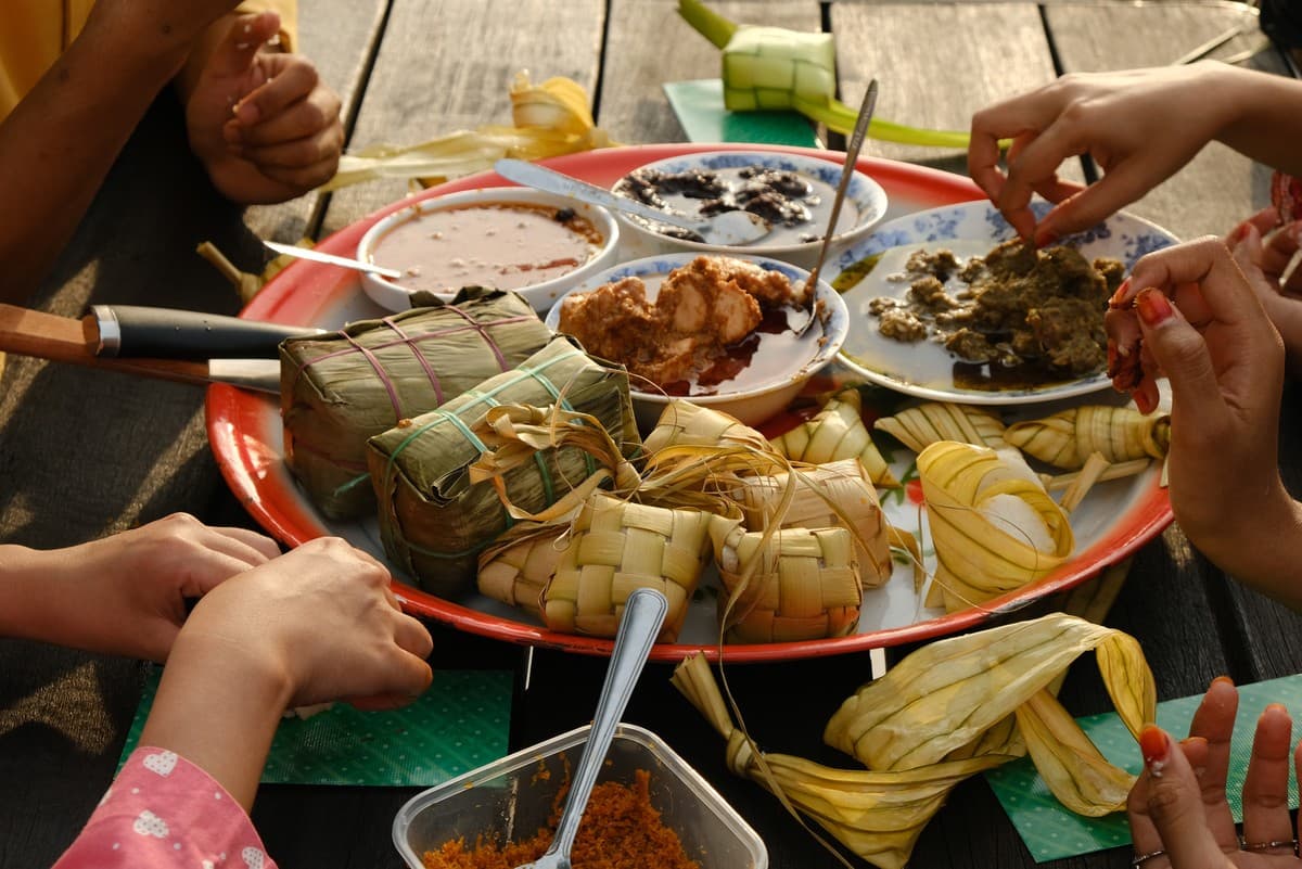Traditional Hari Raya festive food in Singapore