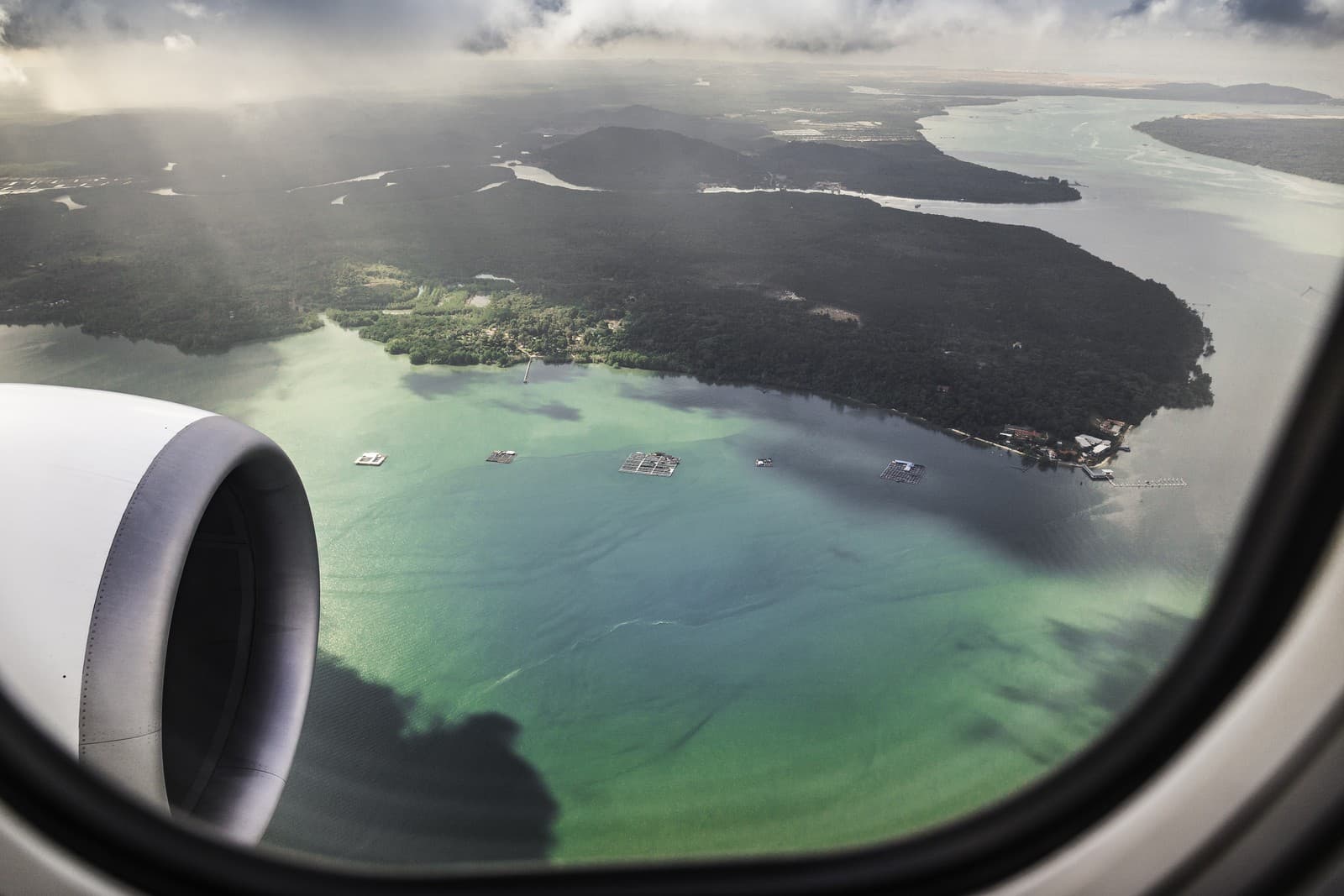 Business class flights to Asia: routes, products, and how to book smart