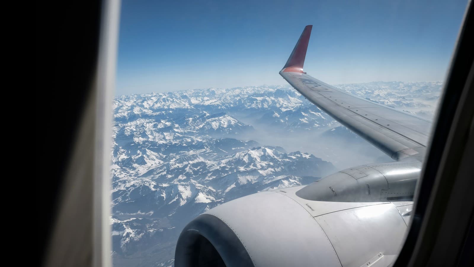 How to book the best business class flights to Europe