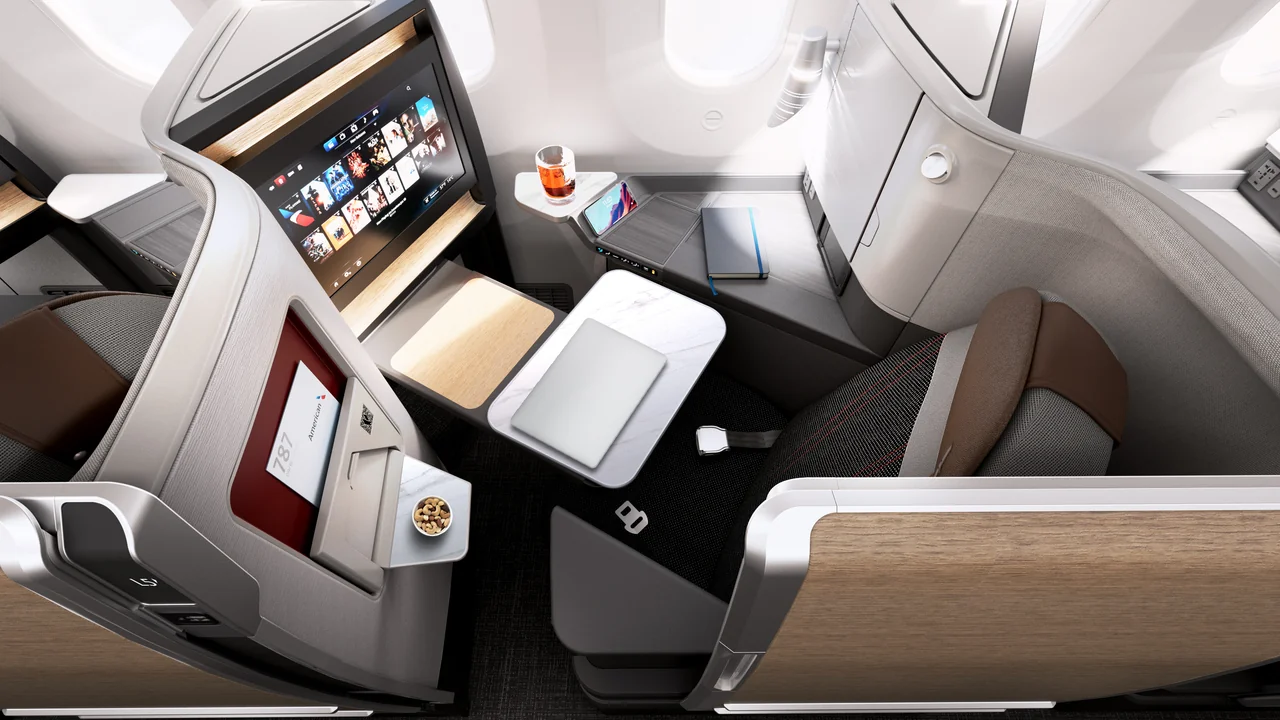 American Airlines vs JetBlue Airways business class cabin detail