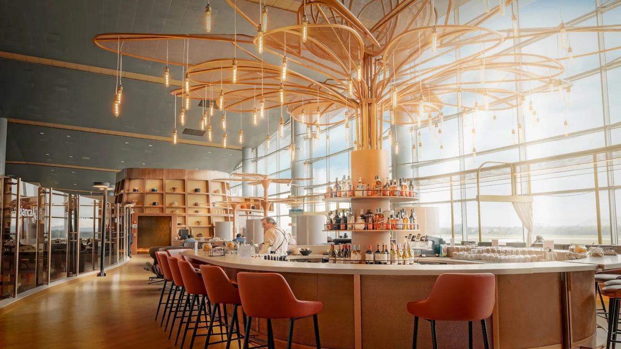Avianca business class lounge