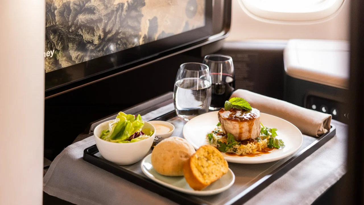 Cathay Pacific business class dining