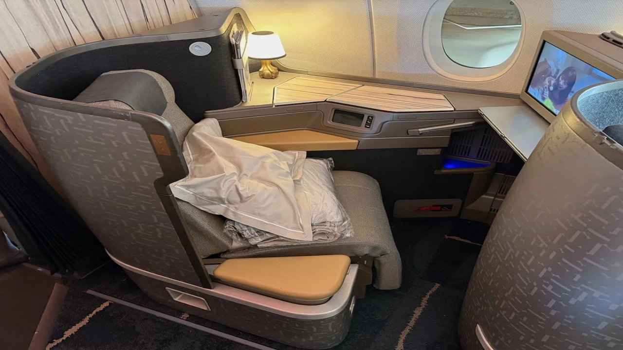 China Airlines business class seat