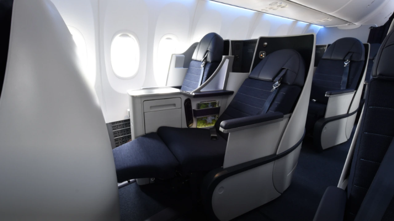 Copa Airlines business class seat