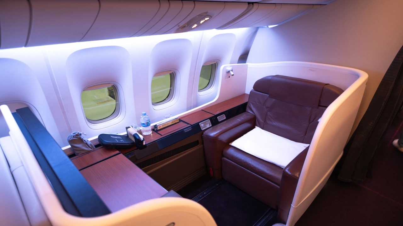 Japan Airlines business class seat