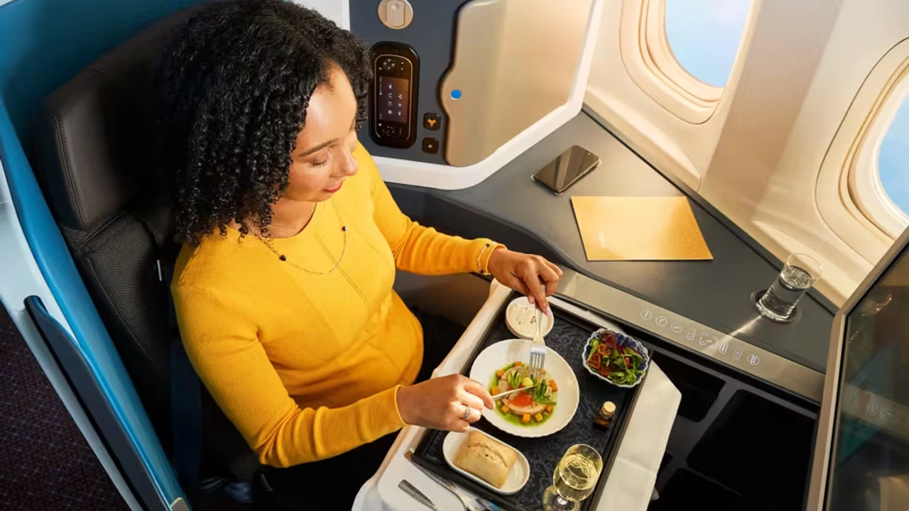 KLM Royal Dutch Airlines business class dining