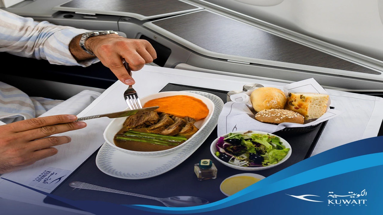 Kuwait Airways business class dining