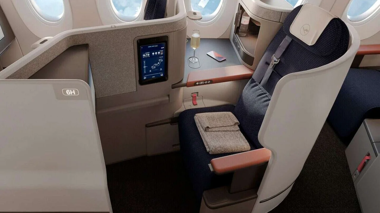 Lufthansa business class seat