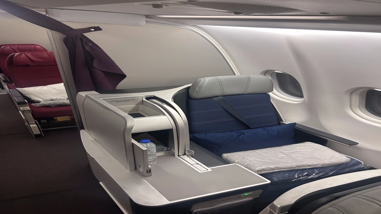 Malaysia Airlines business class seat