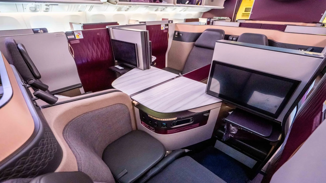 Qatar Airways business class cabin - premium experience