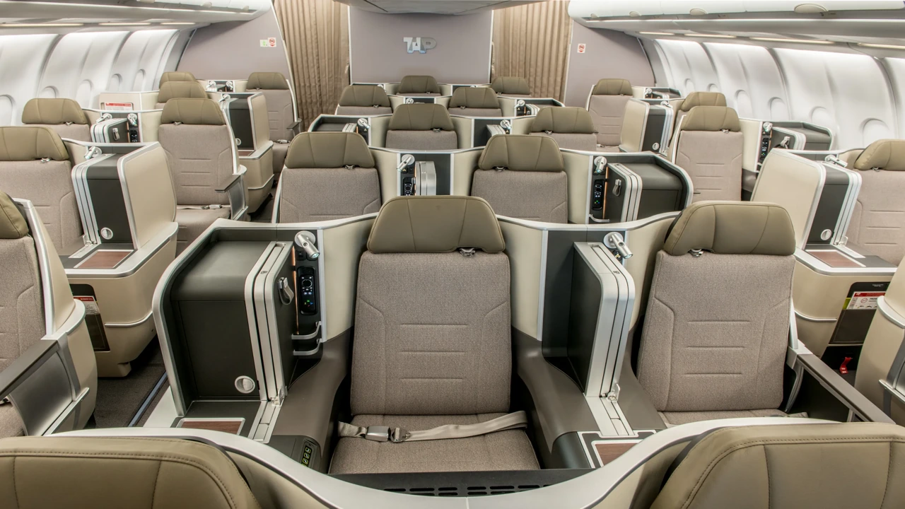 TAP Air Portugal vs Iberia business class cabin detail